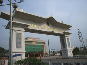 Lào Cai border gate
