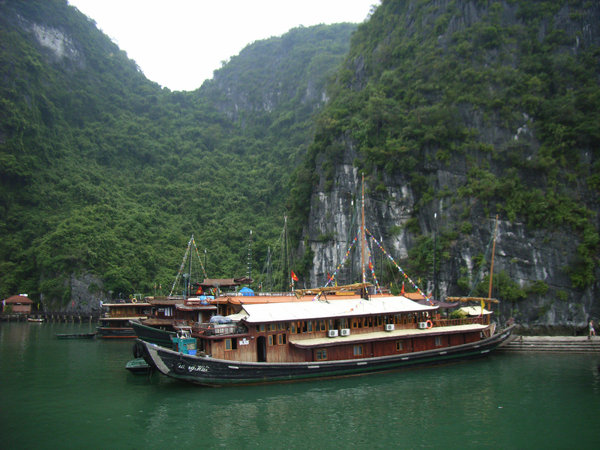 Tourist boats in Hạ Long bay