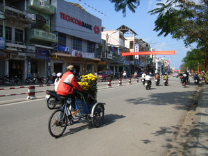 Cyclo in Huế city - Tết 2009
