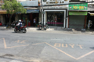 A bus stop in Sài Gòn