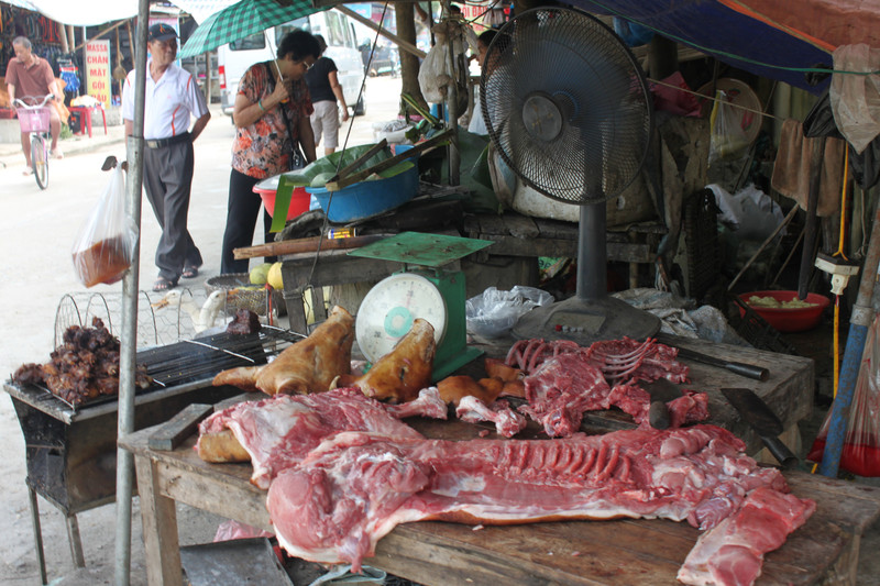 Selling pork in Kim Bôi hot spring, north west Vietnam 