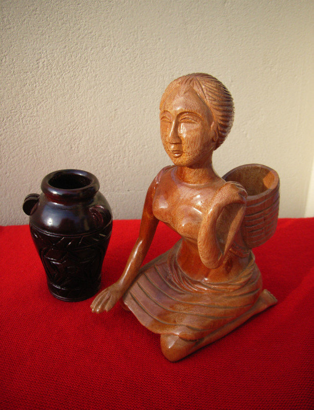 Souvenirs sold in Pleiku