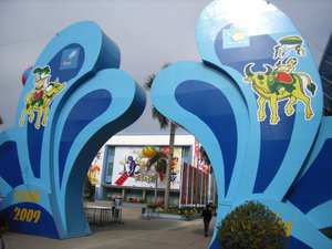 The gate to the Trade Fair