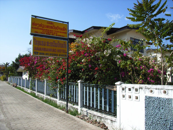 Savanbanhao hotel in the town