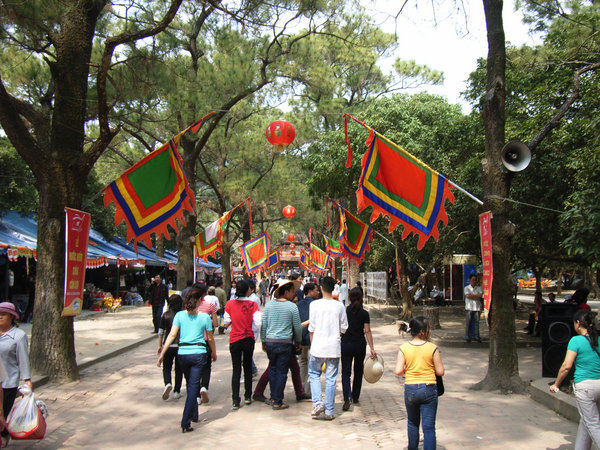 Côn Sơn pagoda
