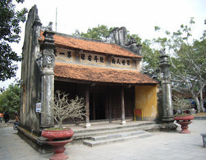 Kiếp Bạc temple