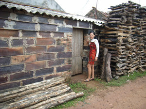 Me at Phù Lãng ceramic village