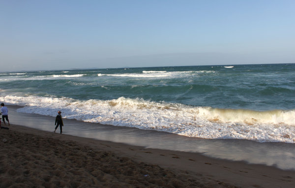 High waves on 24 Jan 2012