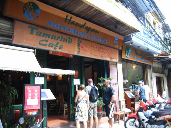 Tamarind cafe on Mã Mây street 