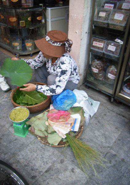 "Cốm" young sticky rice