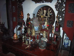 Inside the Tường Vân house