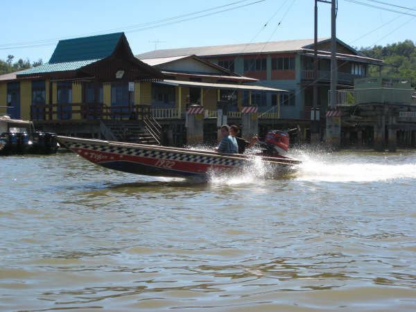 Water taxi in Brunei