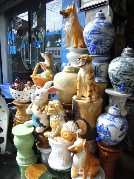 Ceramic shop in Hanoi