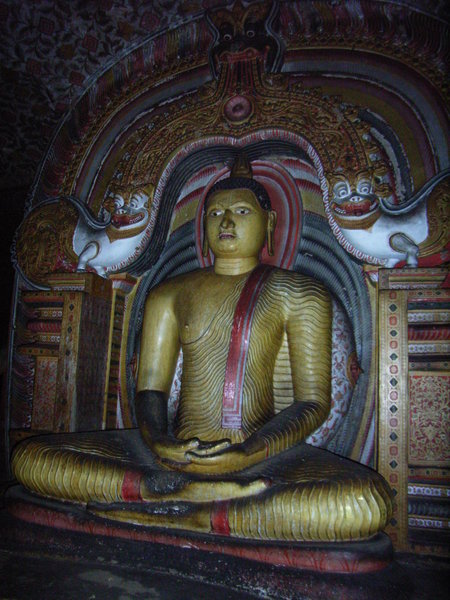 Buddha statue in Dambulla