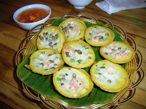 Bánh khọt (pancake) in Sài Gòn