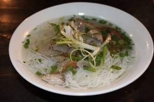 Noodle soup with jelly-fish