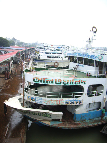 View of ferries and boats at Sadarghat river