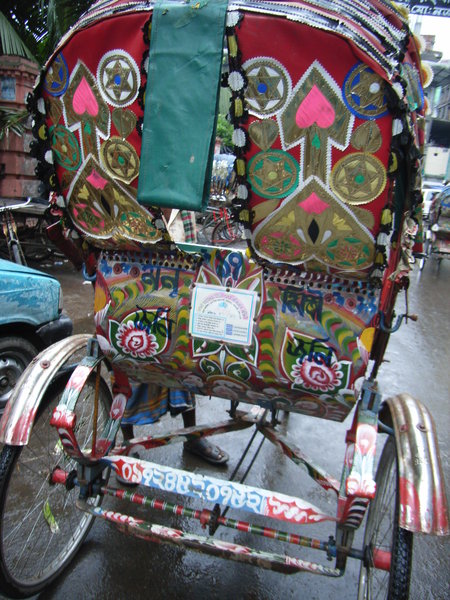 A rickshaw outside Pink Palace