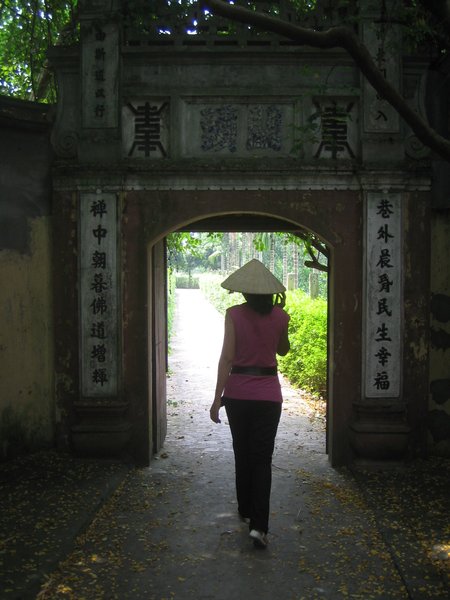 Gate into Chùa Thầy pagoda area