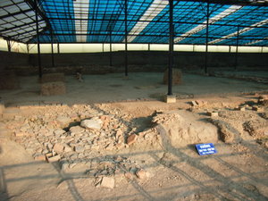Hanoi citadel - excavated area