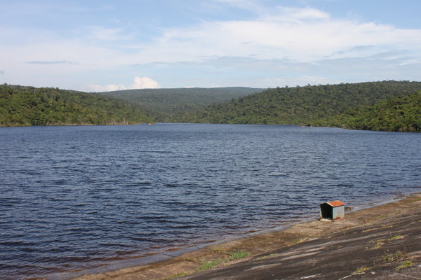 Dương Đông lake (water supply to the town)