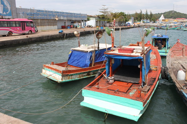 Boats at An Thới port