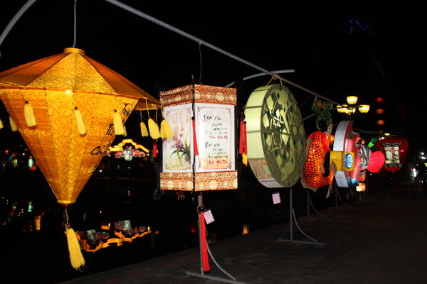 Lantern festival in Hội An 