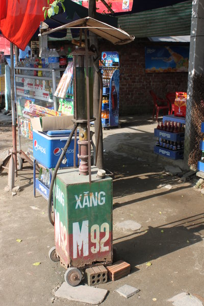 Mini gas station on the way to Cửa Đại beach