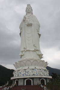 Buddha statue (67m high) on Sơn Trà peninsula