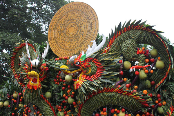 Dragons made from flowers and fruits