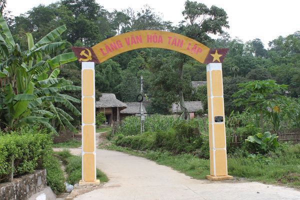 Tân Lập village, Tân Trào commune