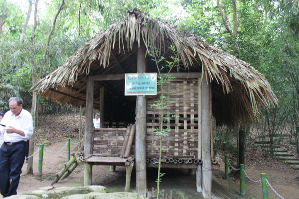 Nà Lừa stilt house