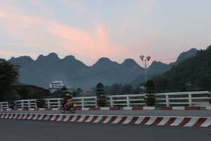 Sunset over Sơn La city