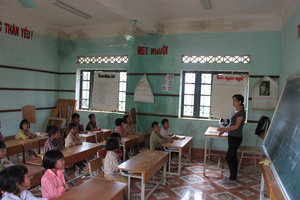 A classroom of the La Hủ ethnic children