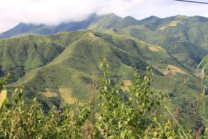 Mountain scenery in Mường Tè