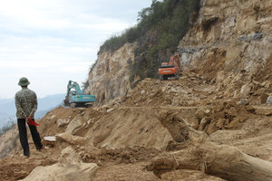 On the way from Lai Châu to Pa Há