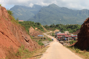 A road in Pa Há