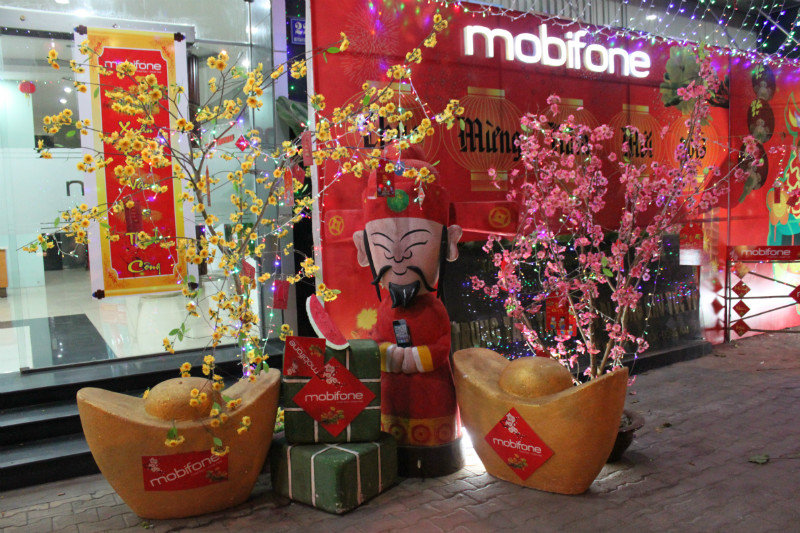 Mobiphone shop - Decoration for the new year