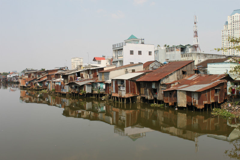 Poor houses along a canal - Bình Thạnh district