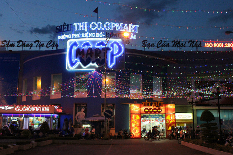 Coopmart supermarket in Đồng Xoài town