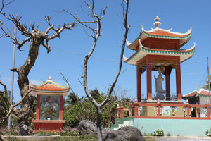 Long Sơn pagoda