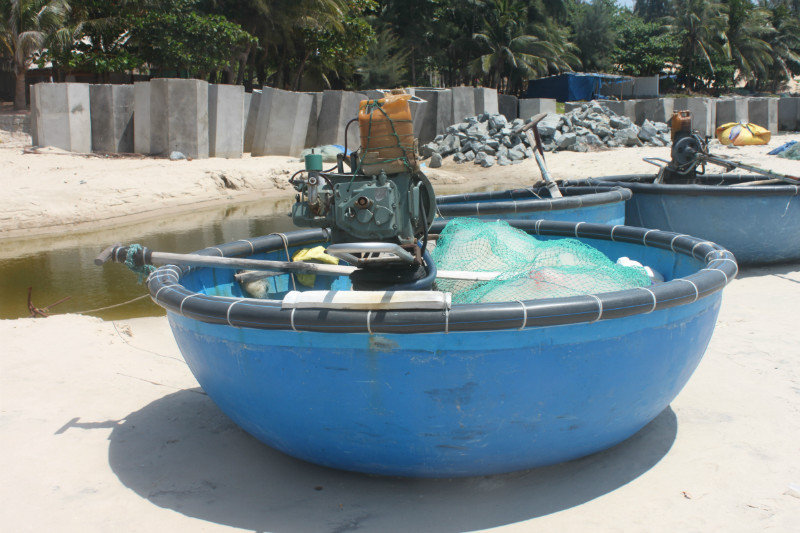 A round shaped boat in Kê Gà