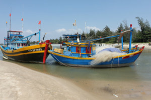 Boats in Kê Gà
