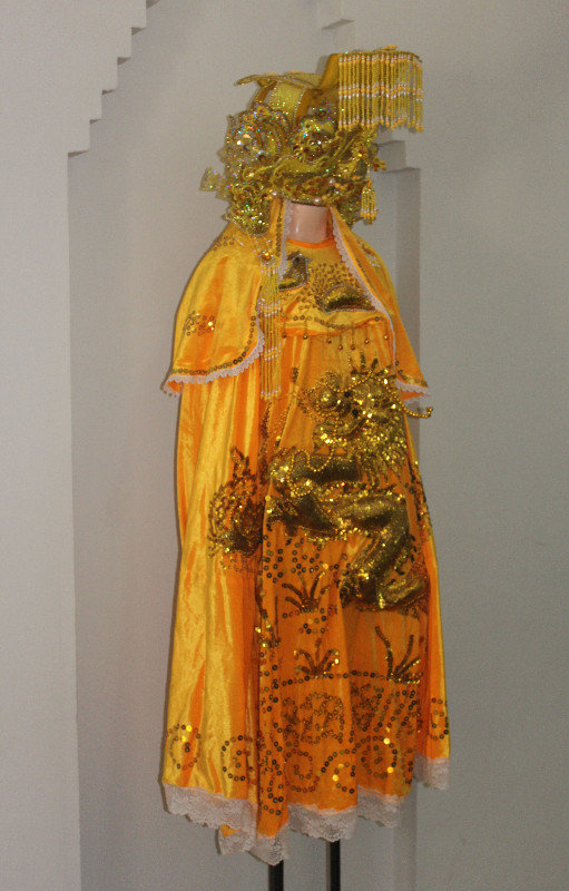 Dress of the Cham ethnic women
