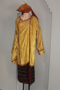 Clothes of a Cham ethnic man