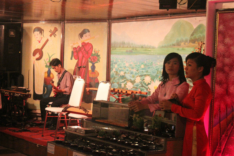 Performance on Sài Gòn river cruise