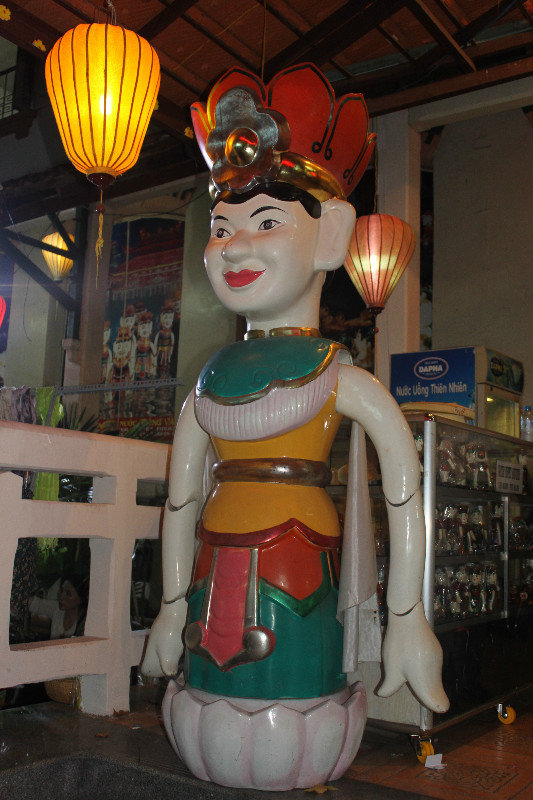 Rồng Vàng water puppet theater