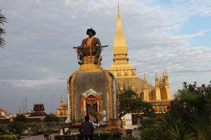 Pha That Luang stupa, Laos