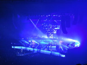 Muse live in concert in Brisbane (10 Dec 2013)