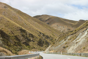 Mountain road from Wanaka to Queenstown